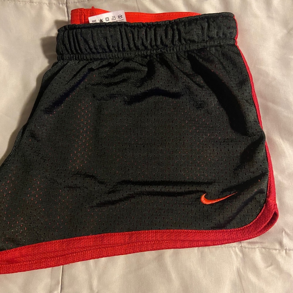 Nike Shorts - Women’s Size M
